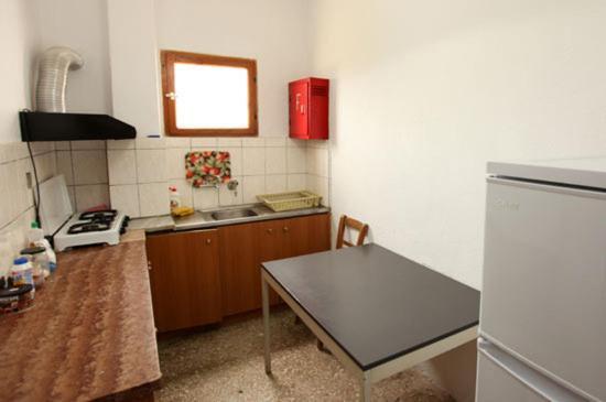 Athina Hotell Koinyra Exteriör bild