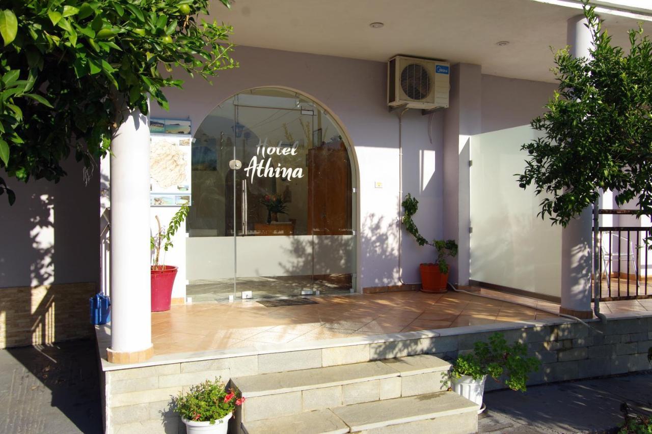 Athina Hotell Koinyra Exteriör bild